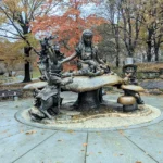 Un homenaje a Alicia en el corazón de Central Park